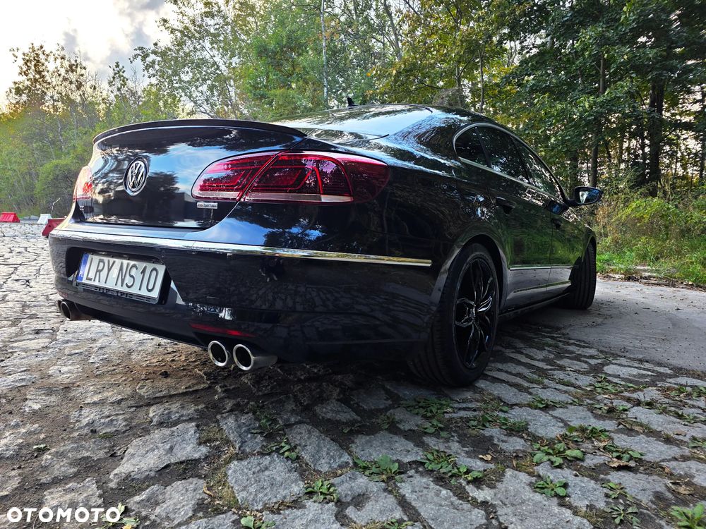 Volkswagen Passat - 2