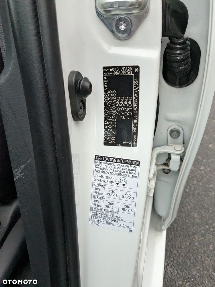 Toyota Auris 1.33 VVT-i Active - 18