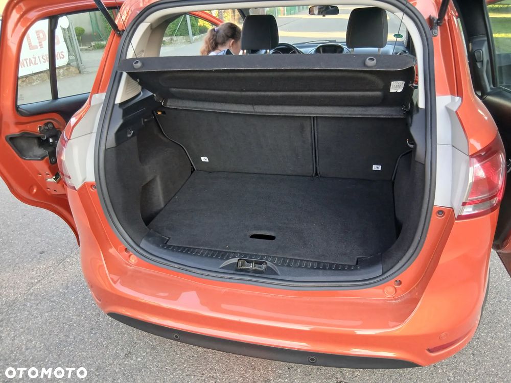 Ford B-MAX - 13