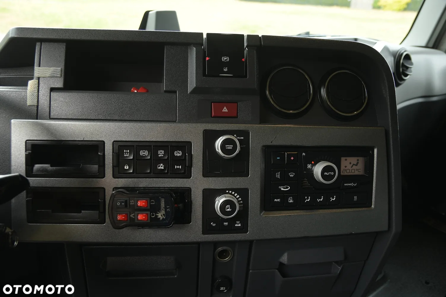 Renault GAMA=T480=13L=LAWETA=POMOC-DROGOWA - 25