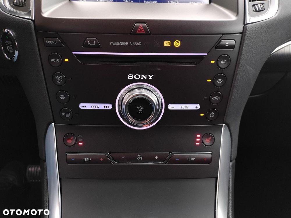 Ford S-Max 2.5 Hybrid Titanium CVT - 24