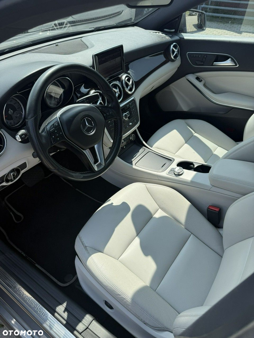 Mercedes-Benz CLA 250 7G-DCT AMG Line - 7