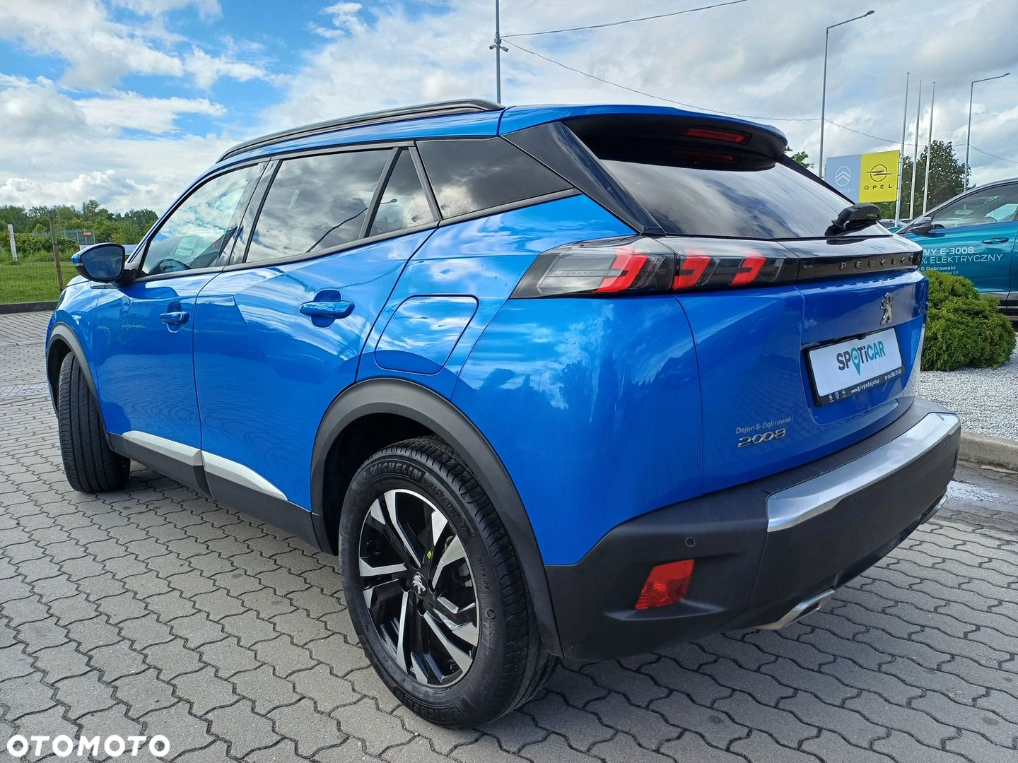 Peugeot 2008 1.2 PureTech Allure Pack S&S EAT8 - 4