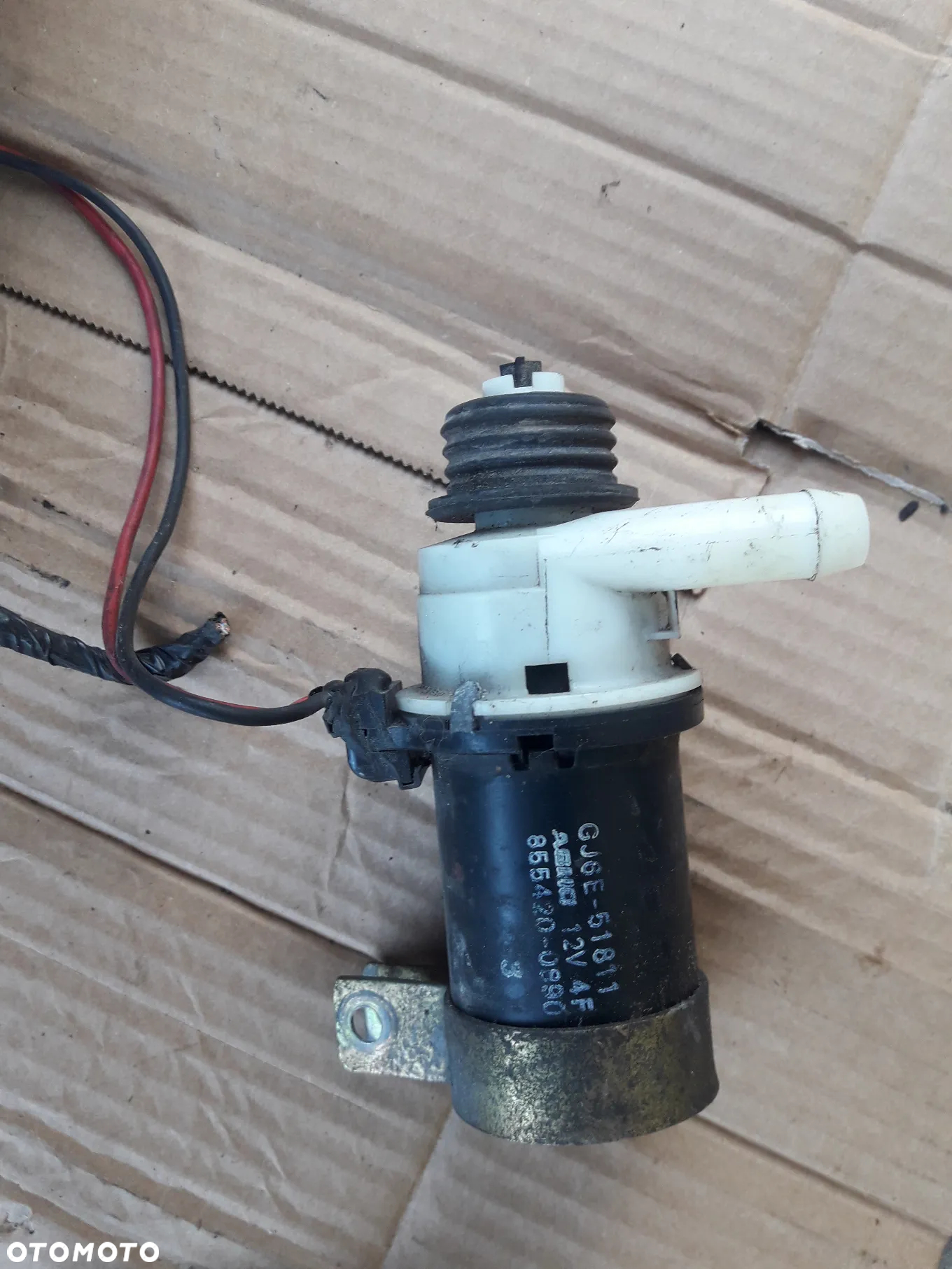 Mazda  6 02-07 GG GY  Pompka Spryskiwacza lamp Xenonowych - 3
