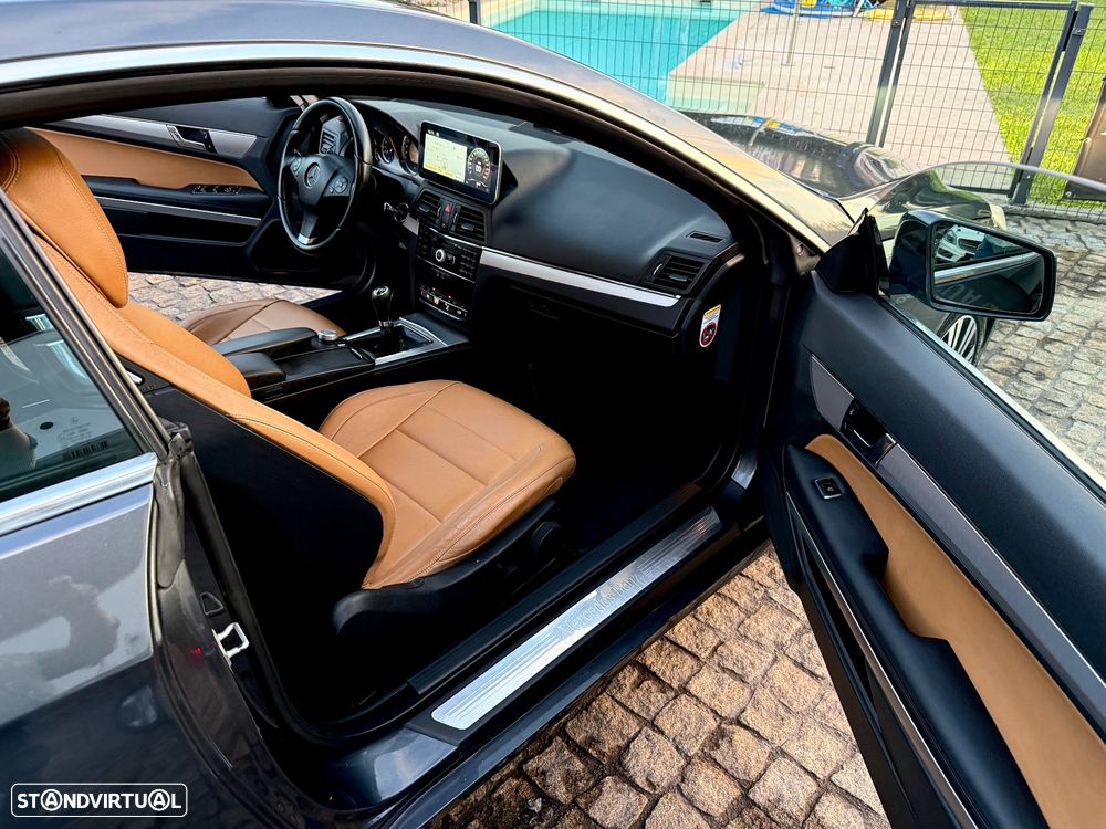 Mercedes-Benz E 220 CDi Avantgarde BlueEfficiency - 45