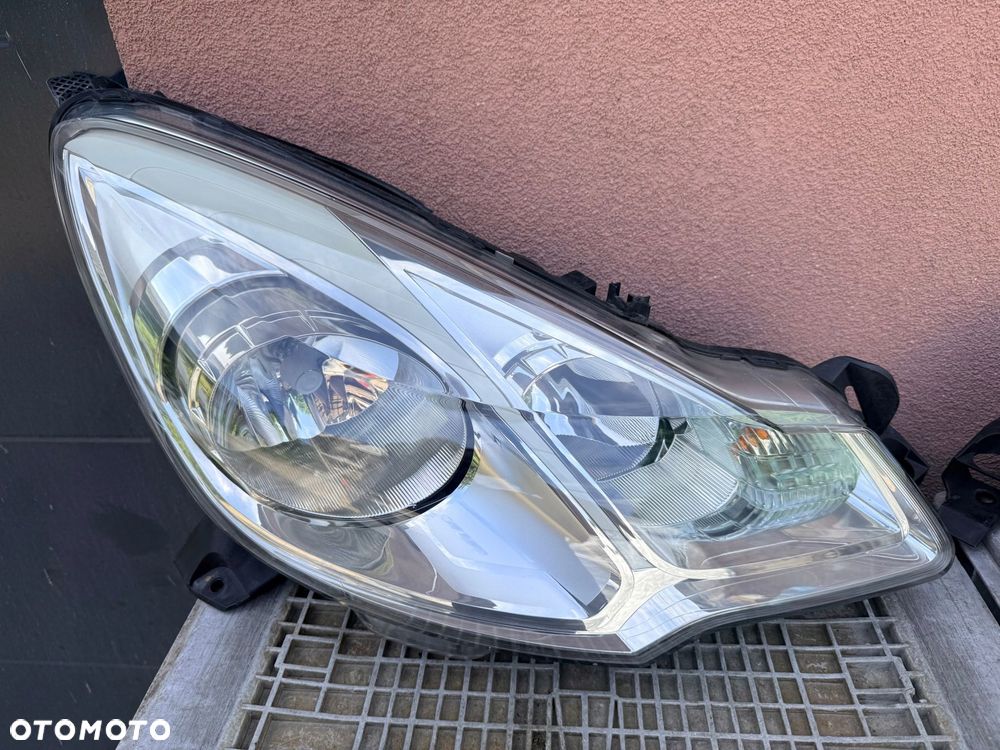 Lampa przednia CITROEN C3 II KOMPLET EUROPA VISTEON ŁADNE Z 1. AUTA - 2