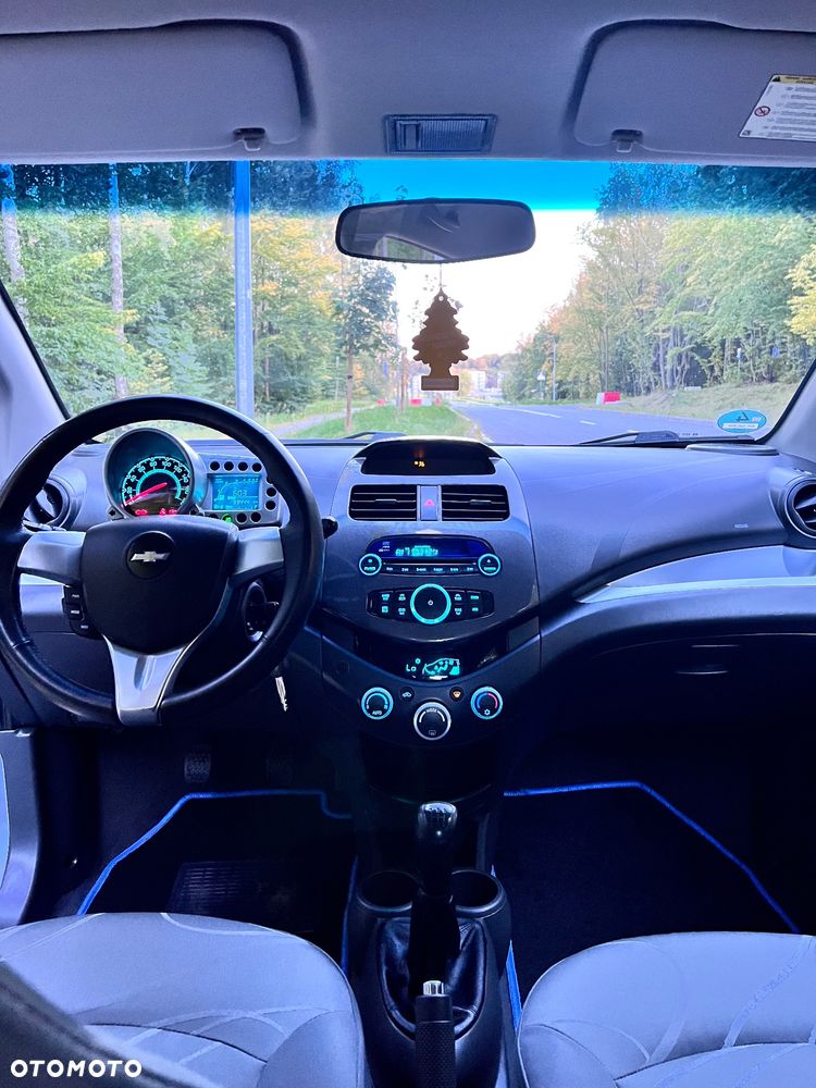 Chevrolet Spark - 27