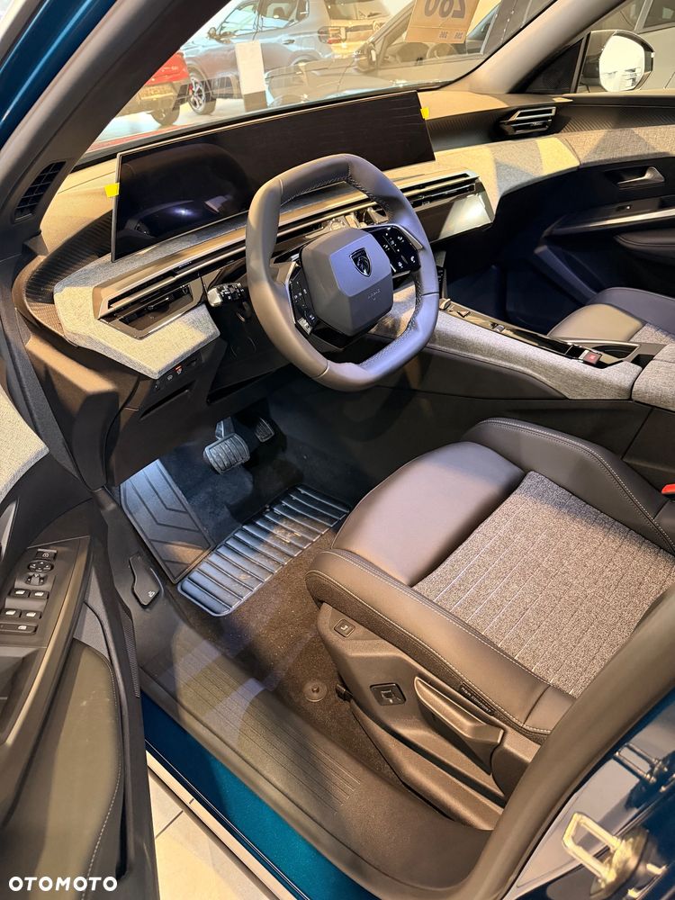 Peugeot 3008 1.2 PureTech mHEV Allure e-DCS6 - 15