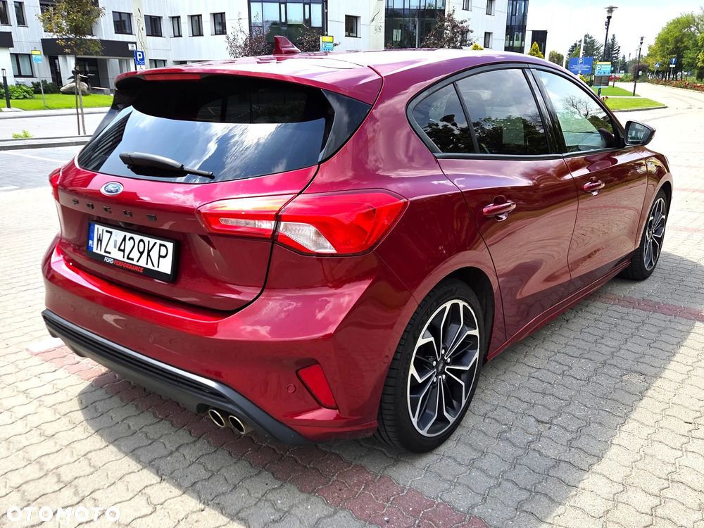 Ford Focus 1.5 EcoBlue Start-Stopp-System ST-LINE - 21