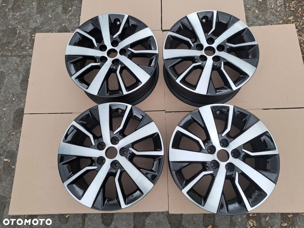 Oryg. Toyota Proace Expert Traveller 7j 17 et45 - 6