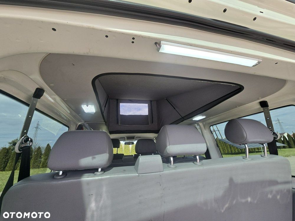 Volkswagen Transporter - 29