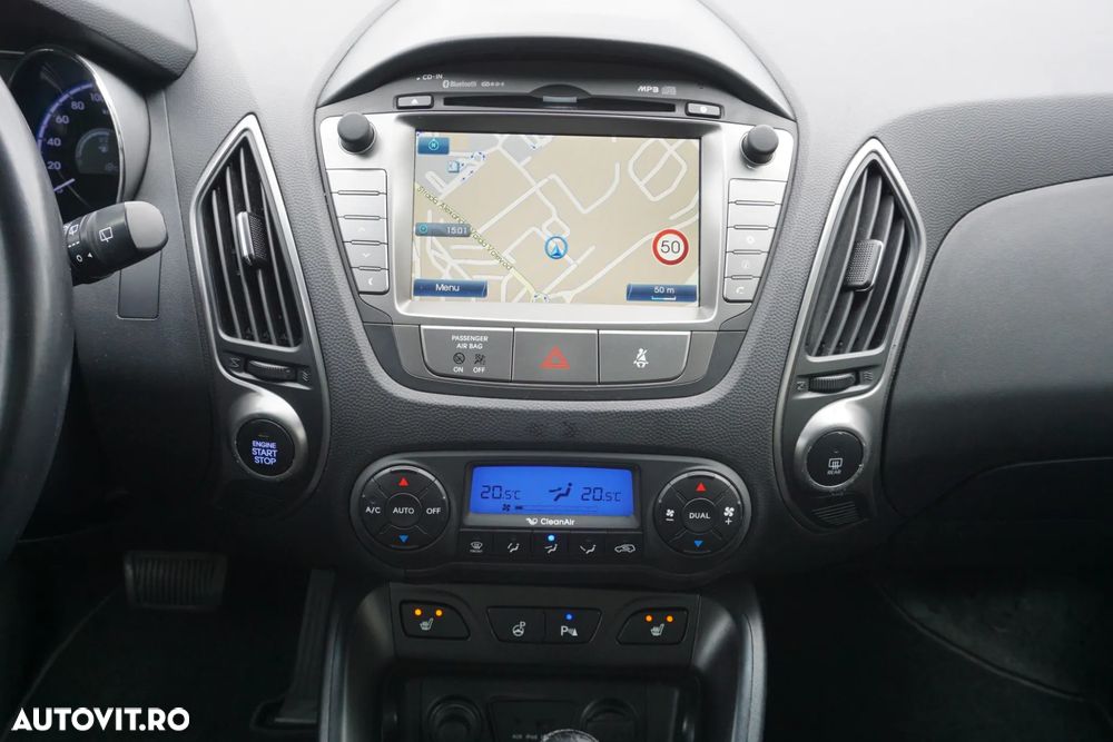 Hyundai ix35 2.0 CRDI 4WD Automatik Style - 27