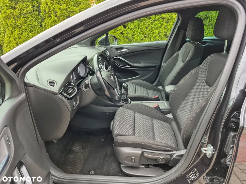 Opel Astra IV Hatchback 12-16 - 14