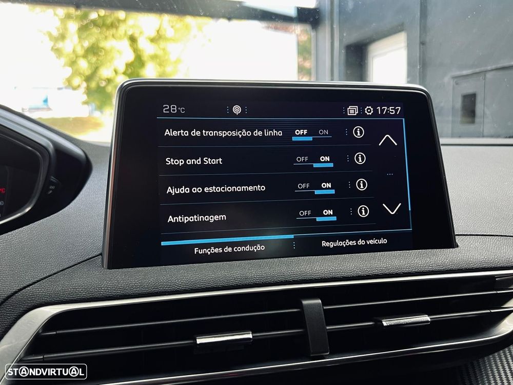Peugeot 3008 1.6 BlueHDi Active - 29