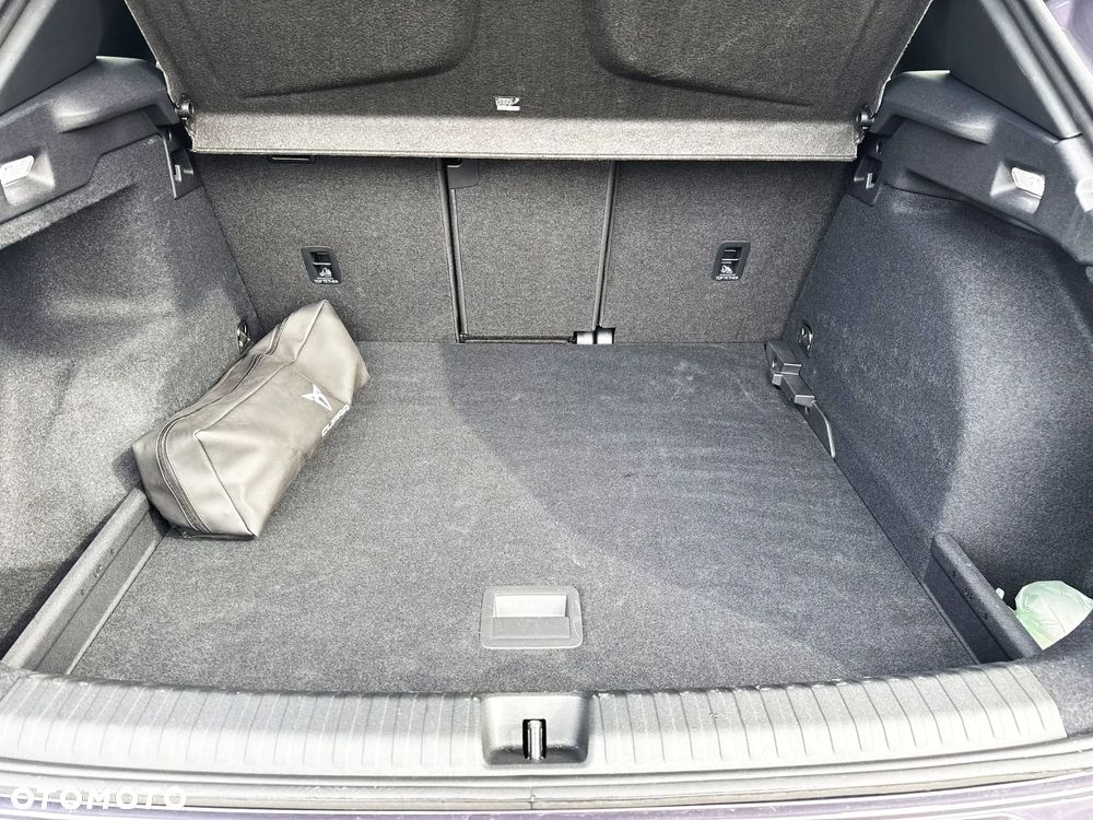 Cupra Terramar 1.5 eTSI mHEV DSG - 18