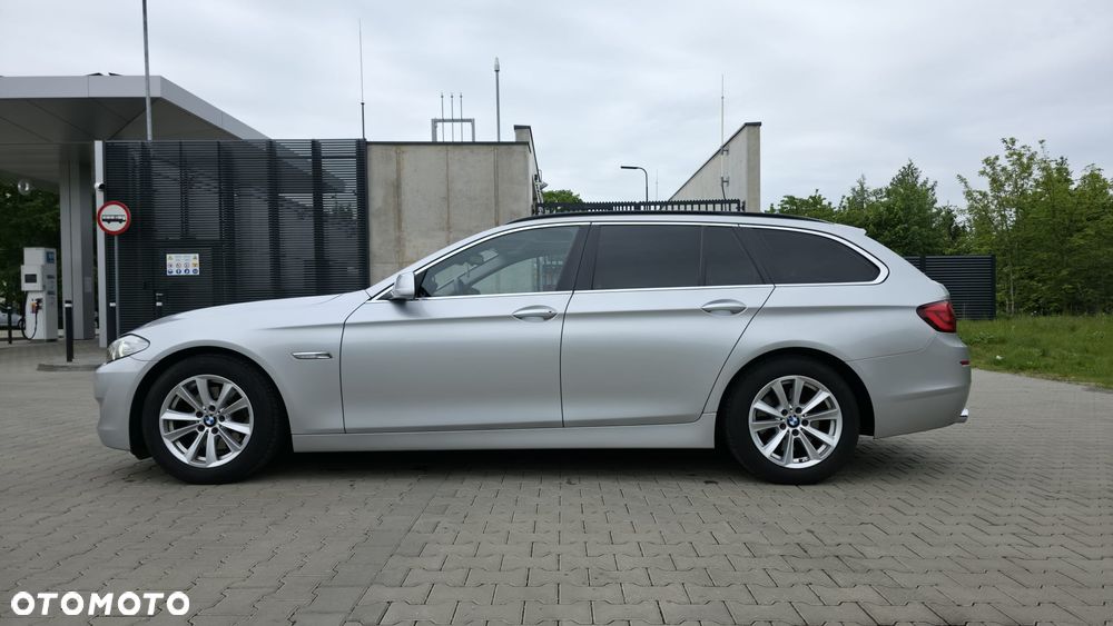 BMW Seria 5 520d - 2