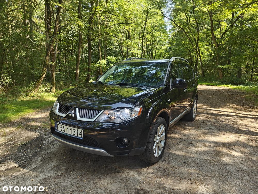Mitsubishi Outlander 2.2 DID Intense + - 6
