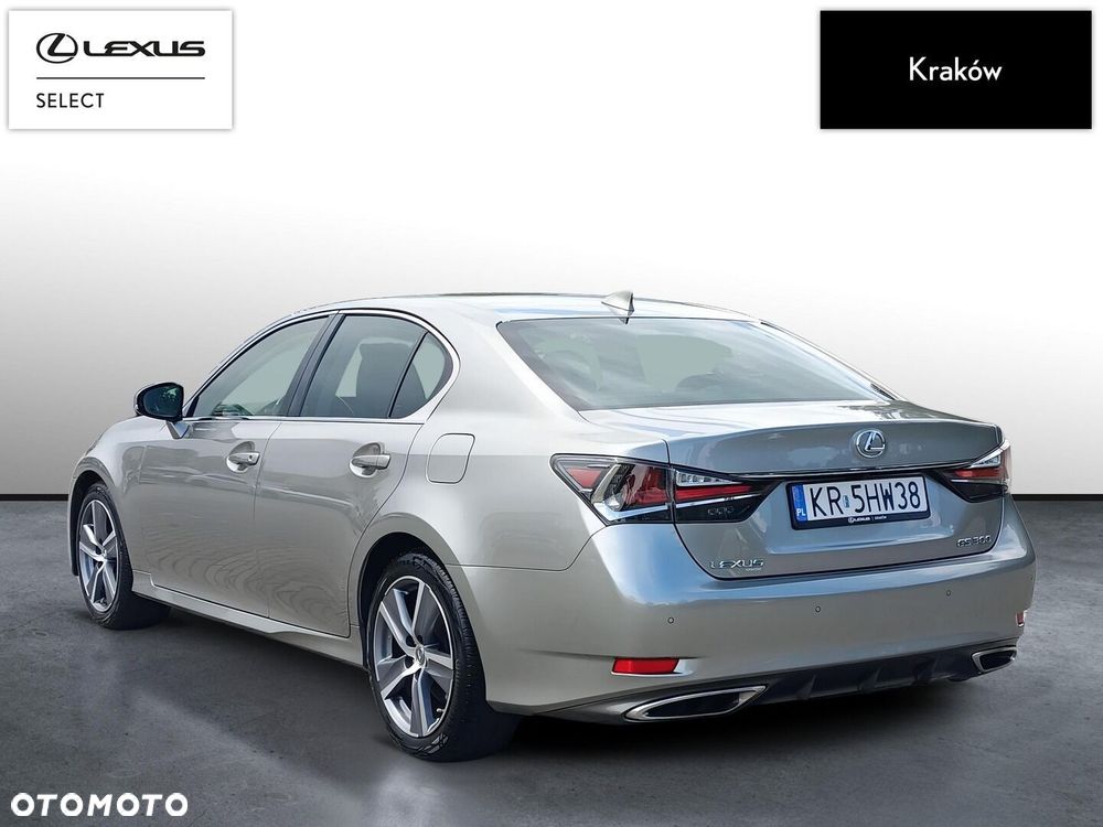 Lexus GS - 3