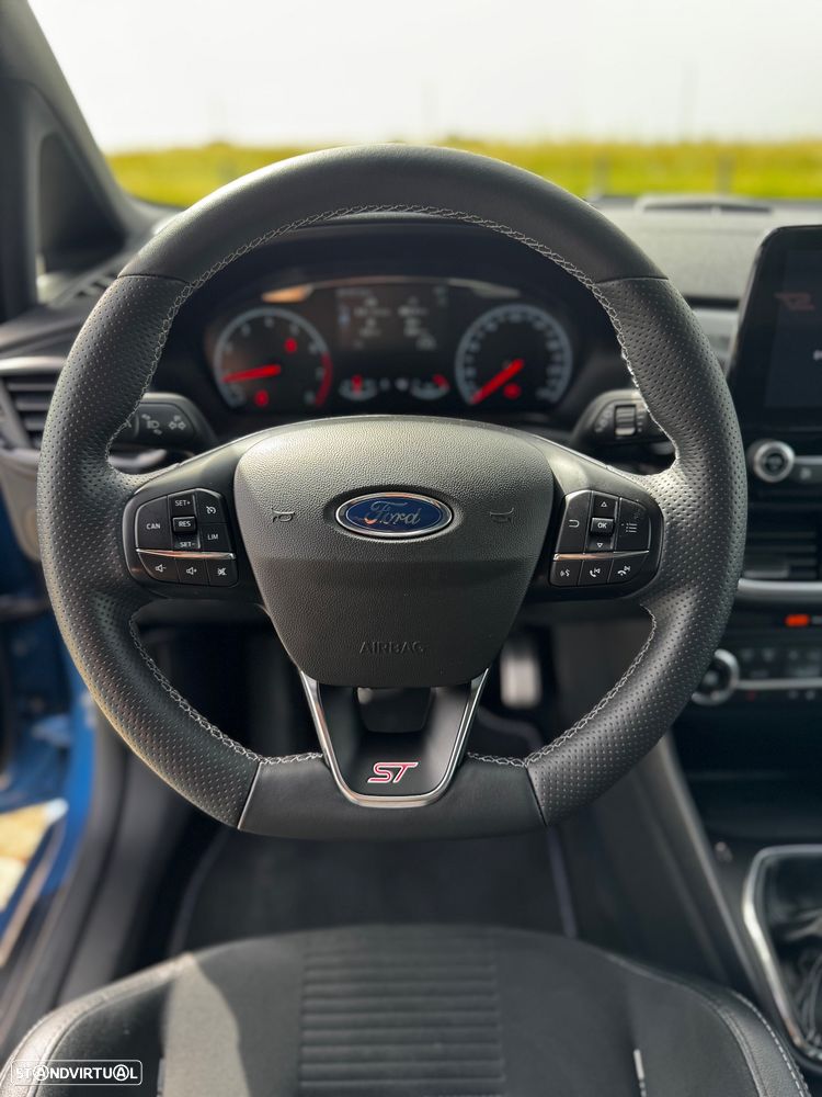 Ford Fiesta 1.5 EcoBoost ST - 11
