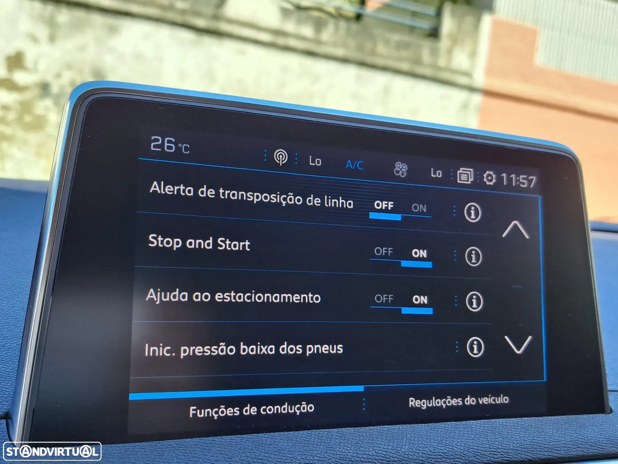 Peugeot 3008 PureTech 130 Stop & Start GPF EAT8 Crossway - 30