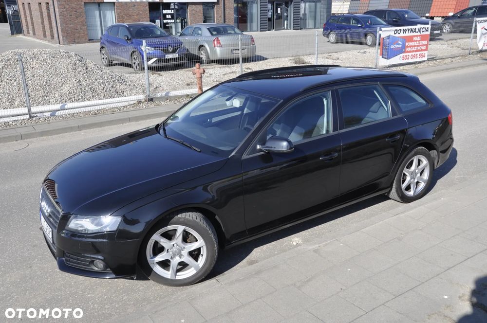 Audi A4 Avant 2.0 TDI DPF Attraction - 13