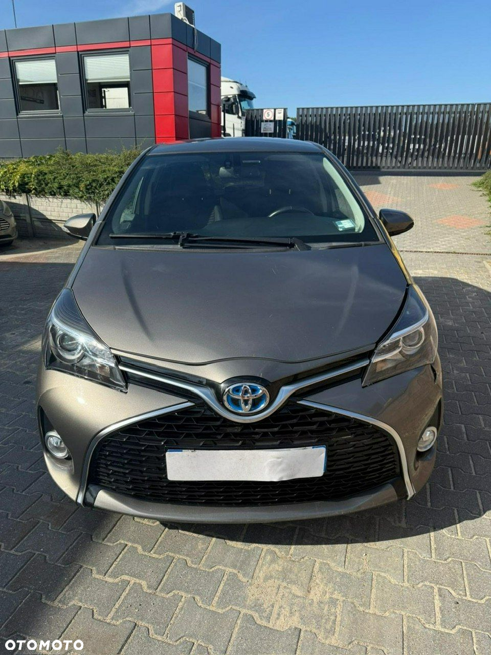 Toyota Yaris - 7