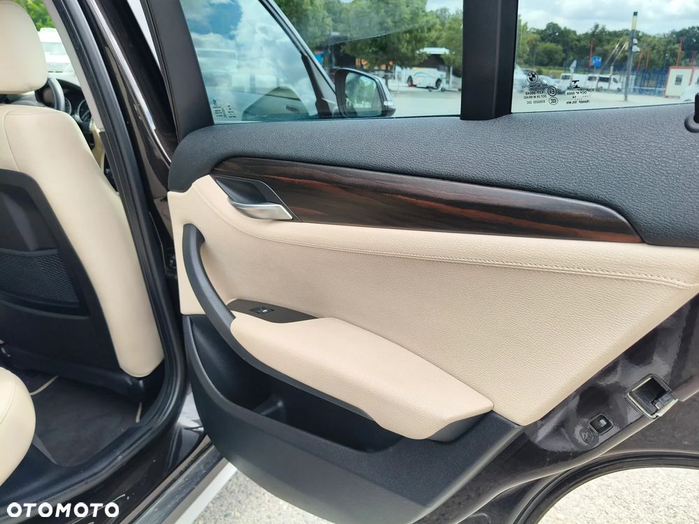 BMW X1 - 22