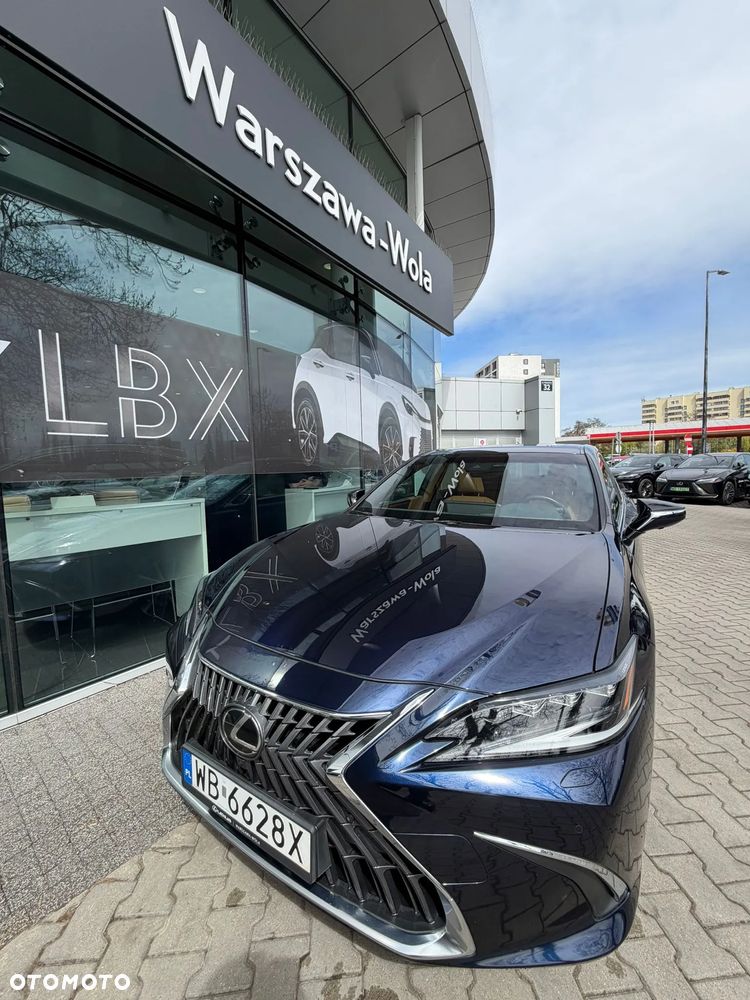 Lexus ES 300h Prestige - 3