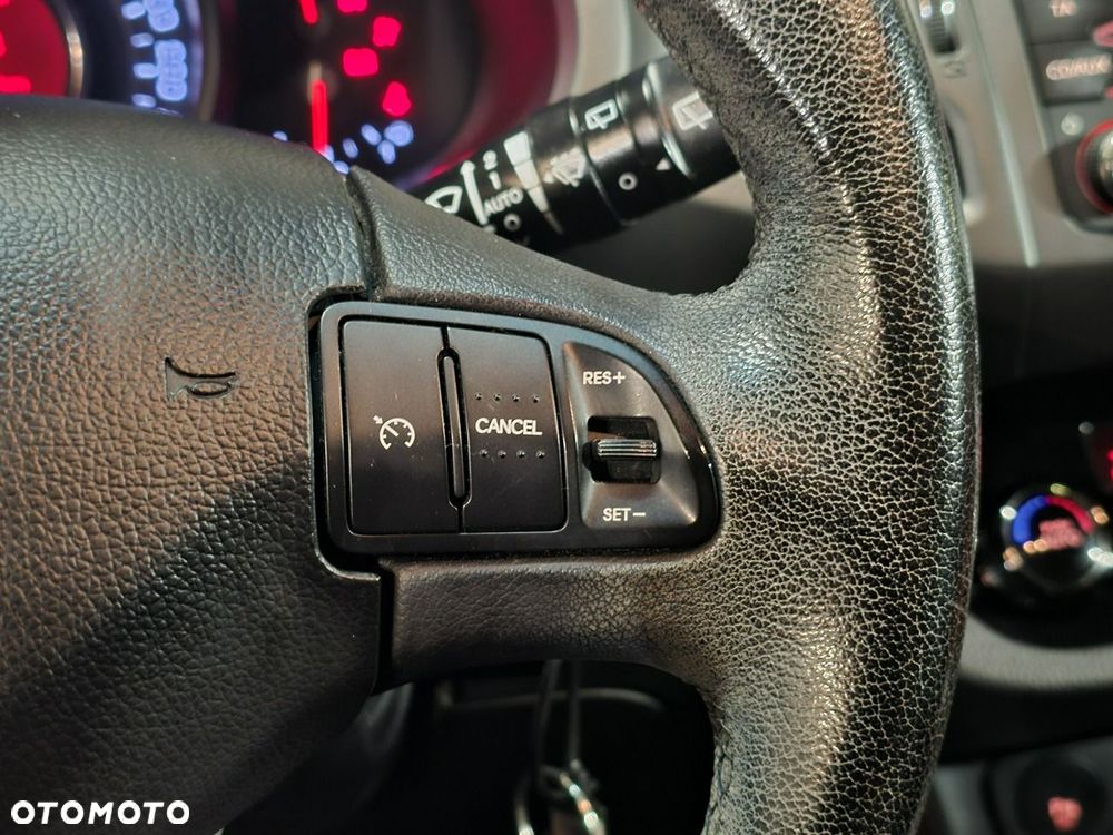 Kia Sportage - 25