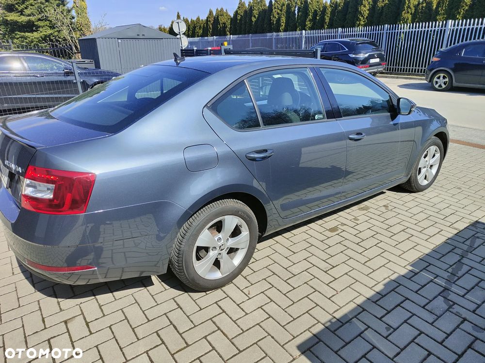 Skoda Octavia - 4