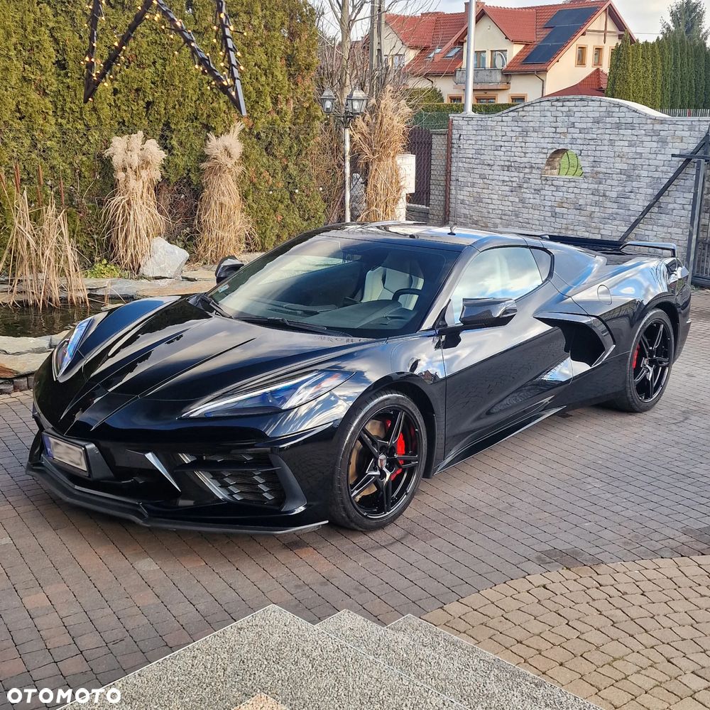 Chevrolet Corvette - 2