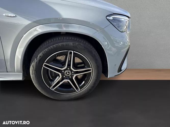 Mercedes-Benz GLE - 15