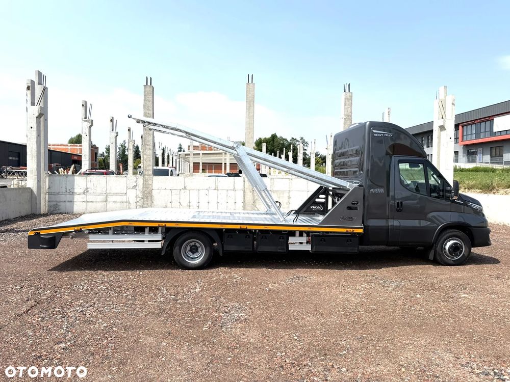 Iveco Daily 70C21A8P Laweta na dwa auta - 15