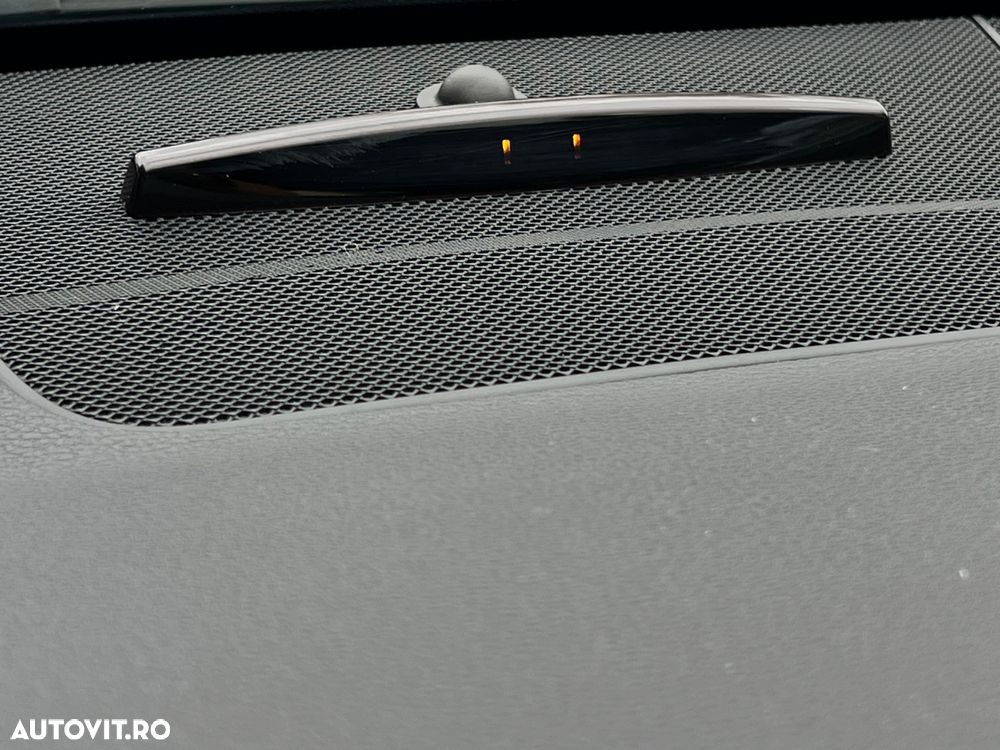 Mercedes-Benz E 250 CDI Coupe 7G-TRONIC - 30