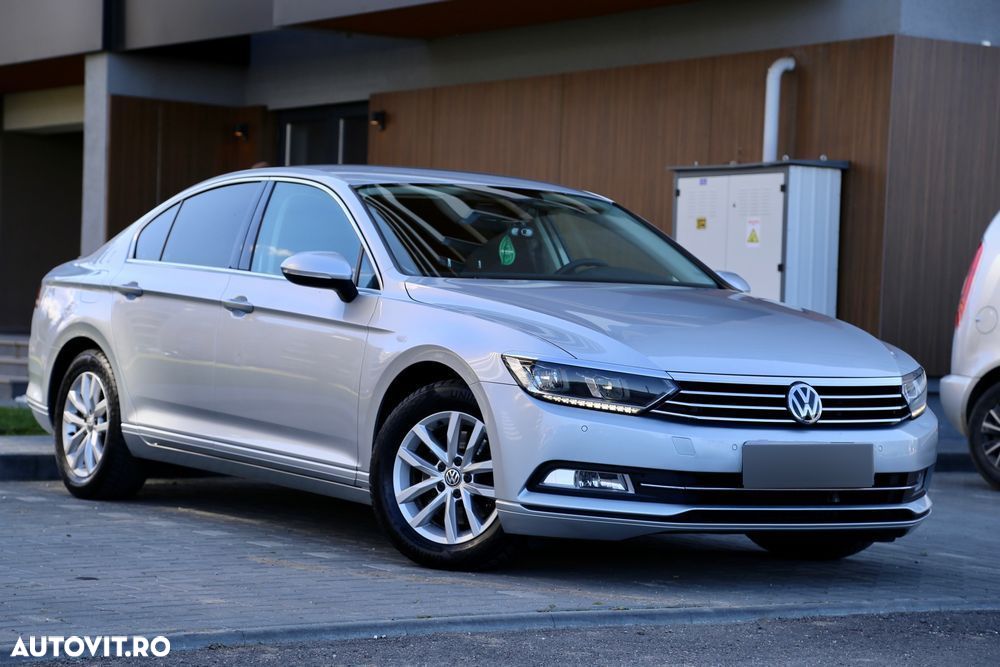 Volkswagen Passat 2.0 TDI DSG Comfortline - 2