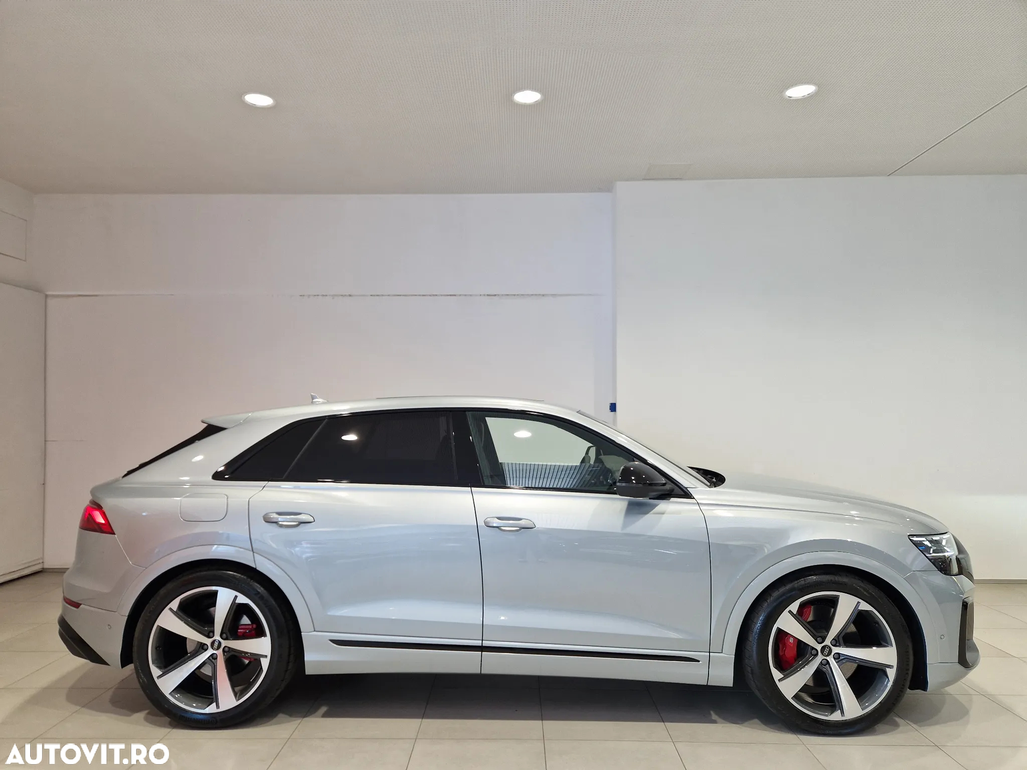 Audi SQ8 4.0 TFSI quattro Tiptronic - 6