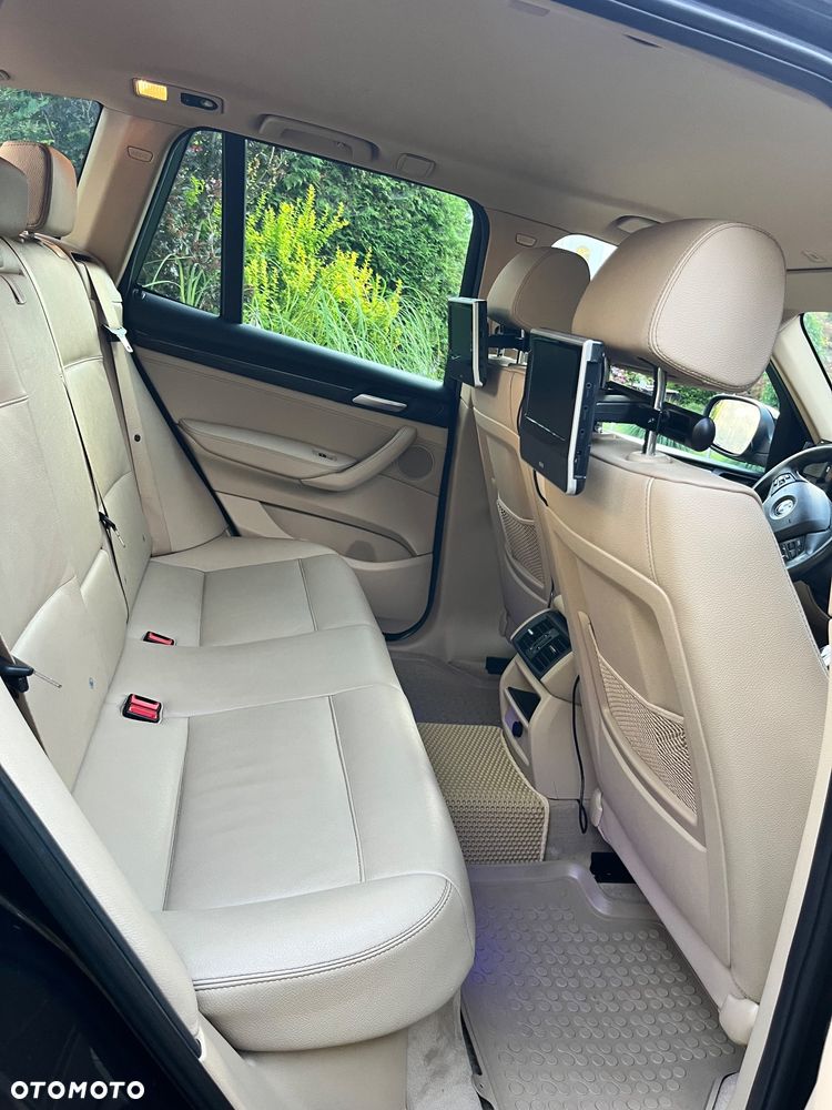 BMW X3 xDrive20d - 7