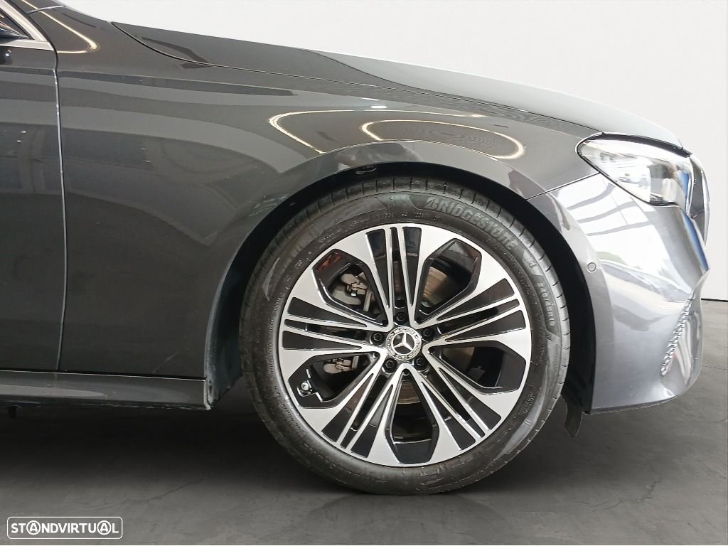 Mercedes-Benz E 220 d - 6