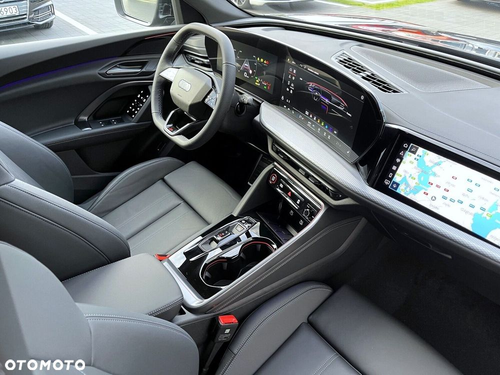 Audi Q5 Sportback - 24