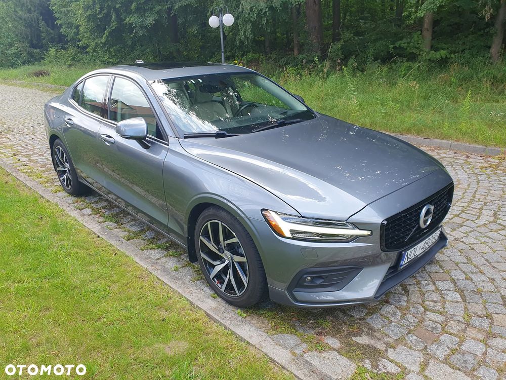Volvo S60 T6 AWD Momentum Pro - 4