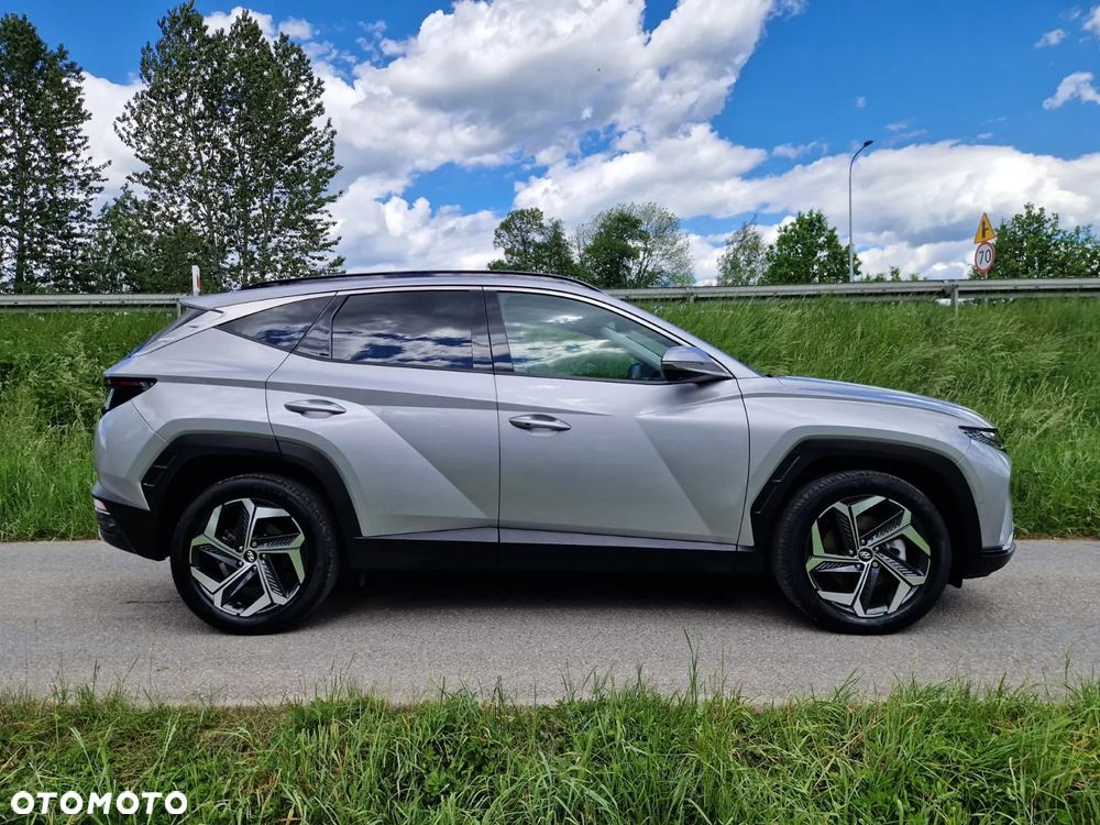 Hyundai Tucson - 2