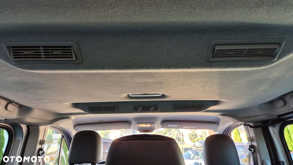 Opel Vivaro L2H1 2,9t Elegance Business - 37