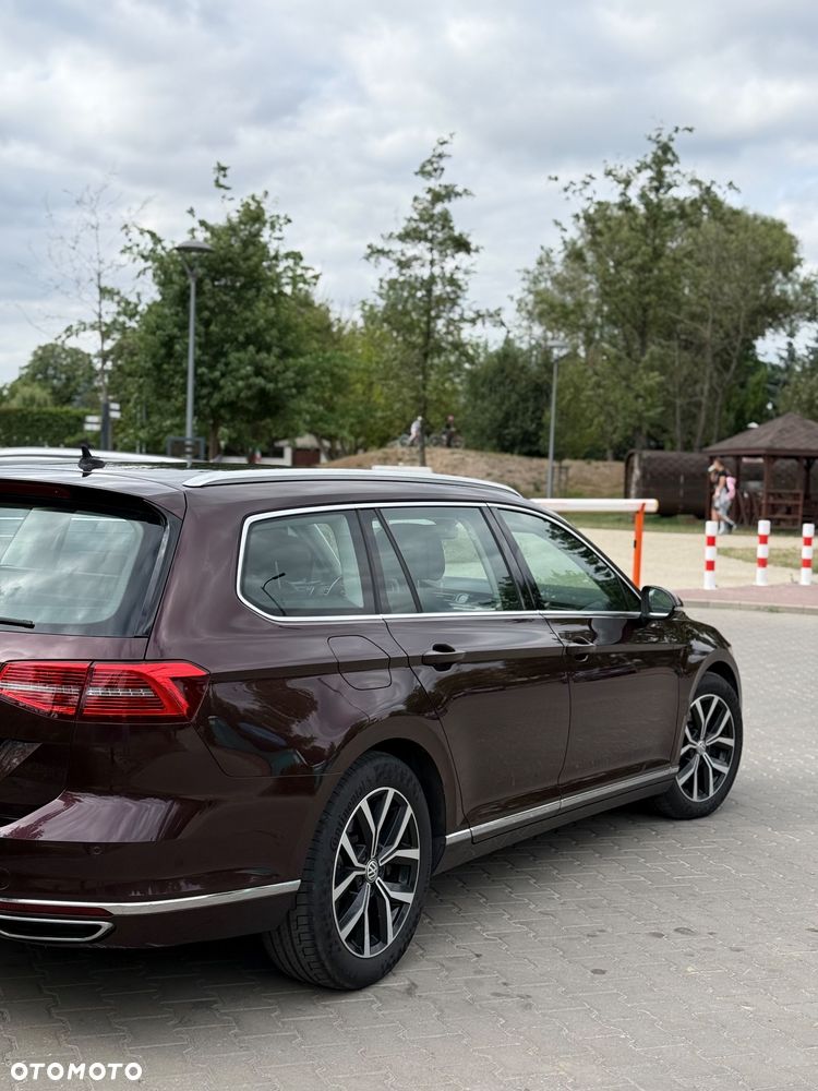 Volkswagen Passat - 6