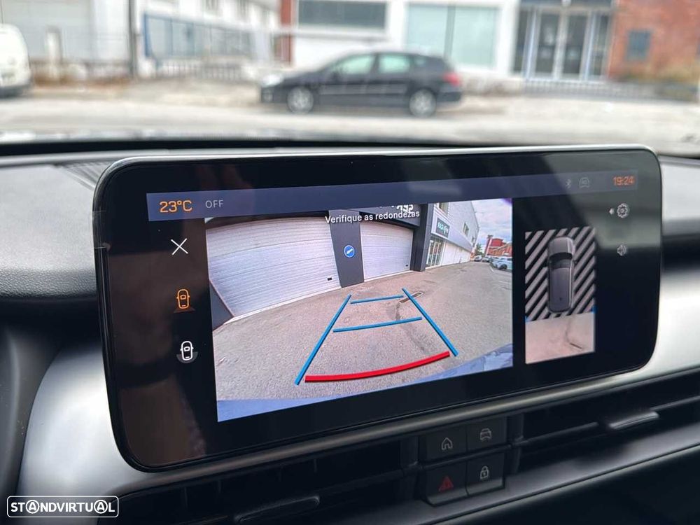 Jeep Avenger 1.2 e-Hybrid Altitude DCT - 18