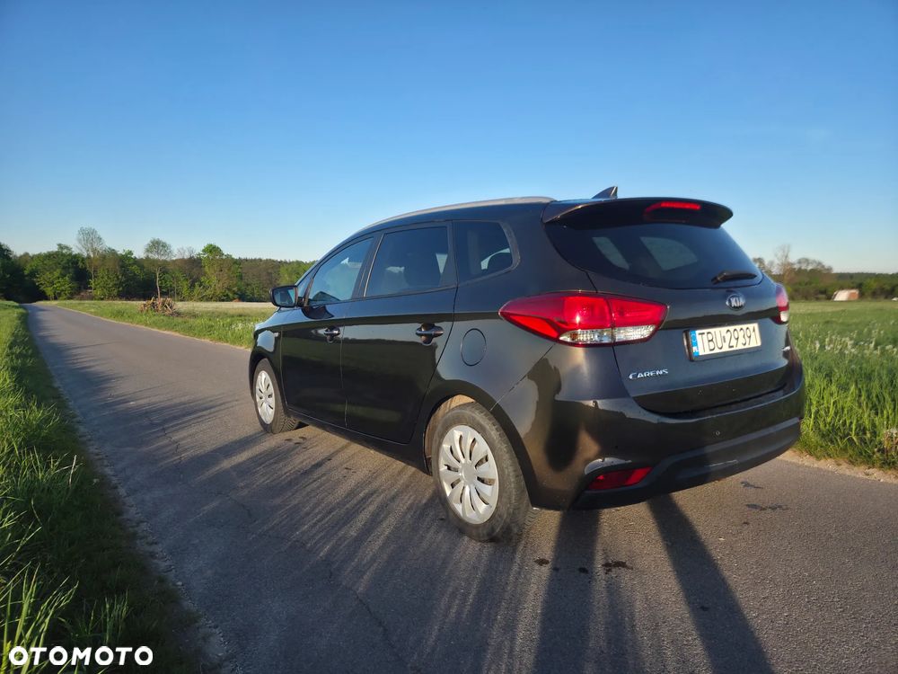 Kia Carens 1.7 CRDi L - 8