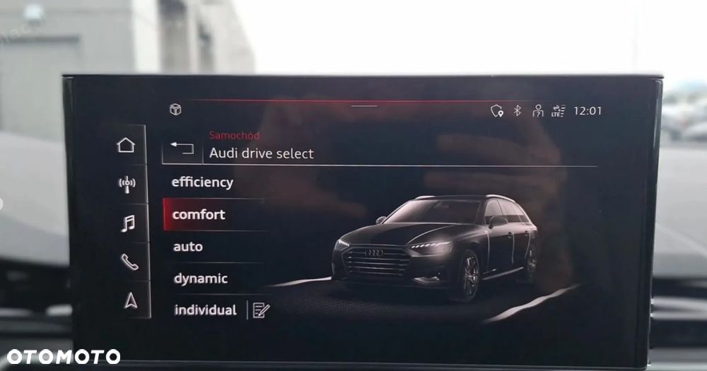 Audi A4 Avant 40 TFSI mHEV Quattro S tronic - 24