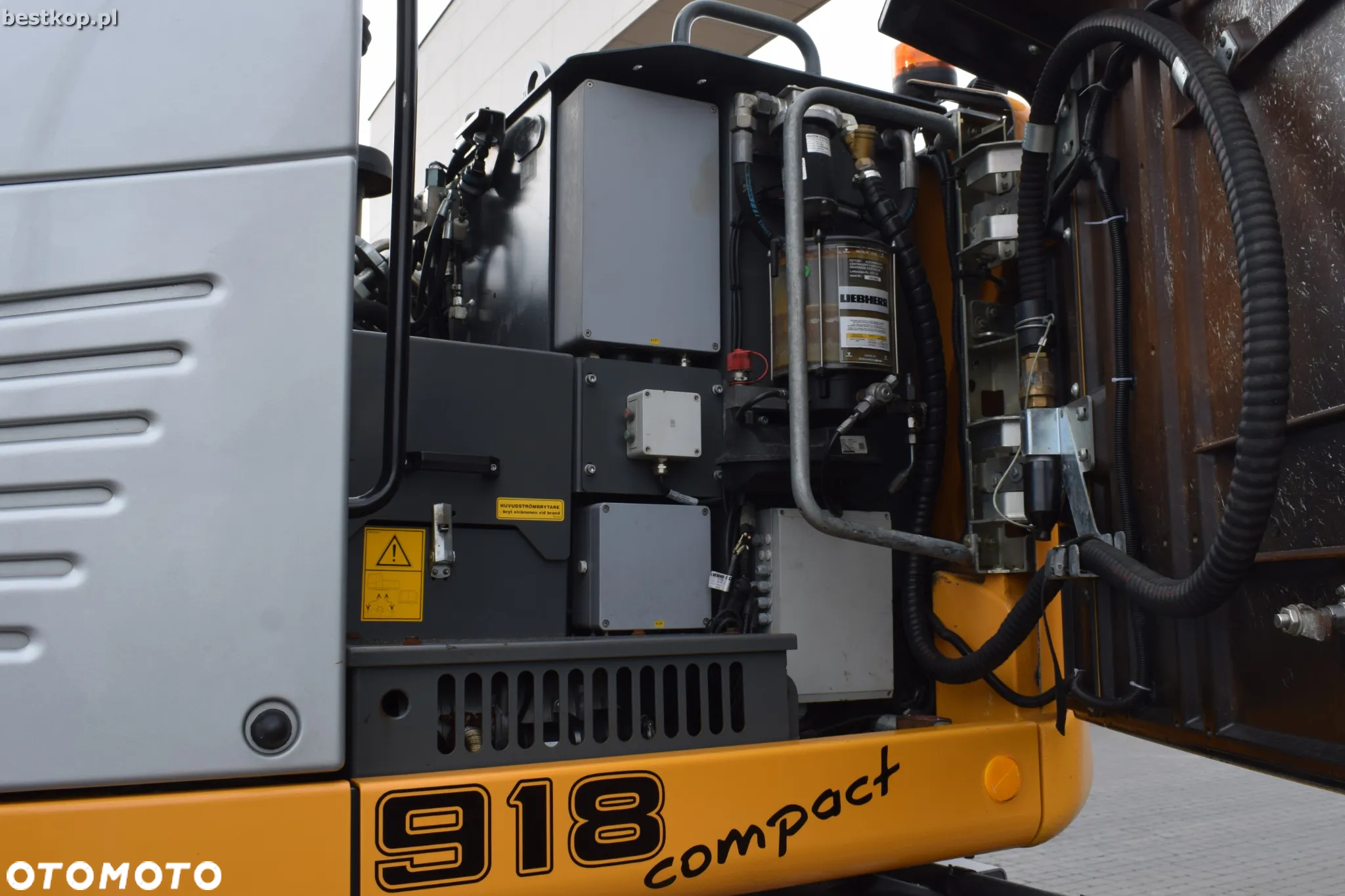 Liebherr A918 Compact Litronic - 33