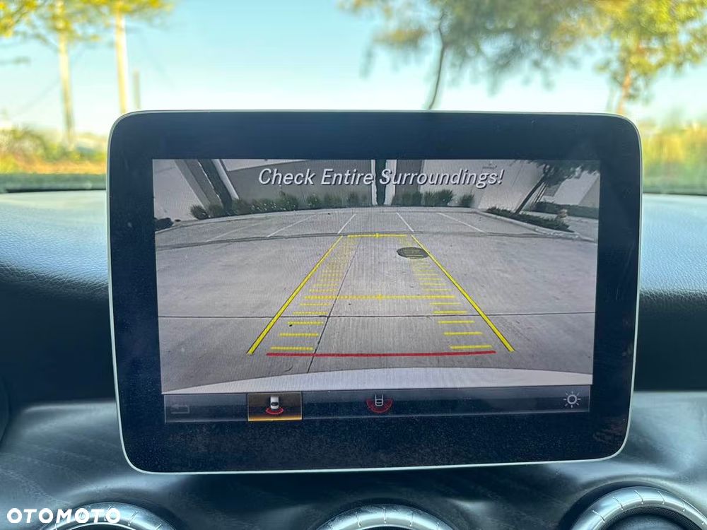 Mercedes-Benz CLA - 16