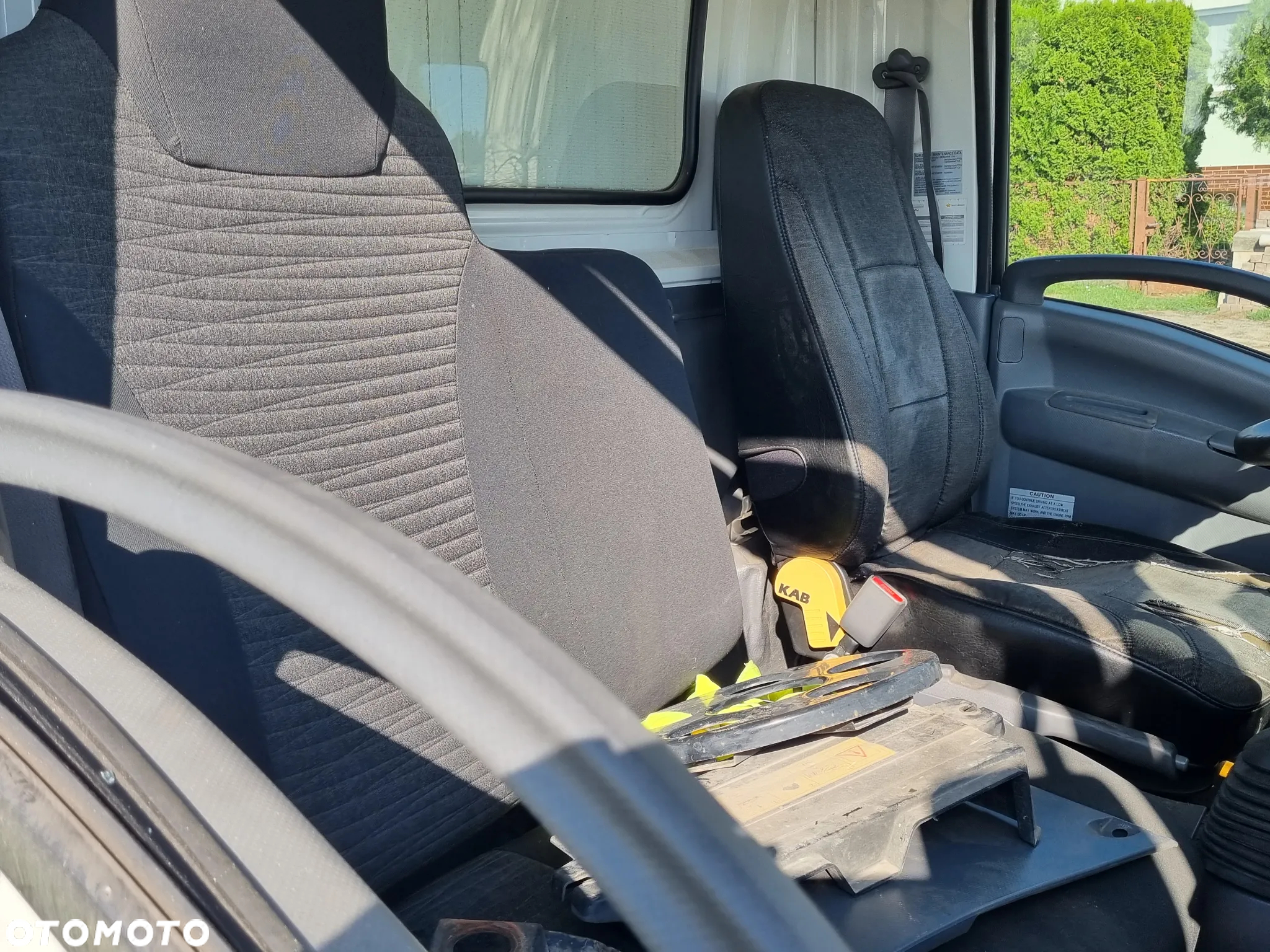 Isuzu M21 - 9