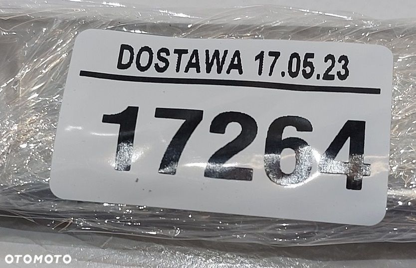 nakładka chrom zderzaka tył avensis t27 11r sedan - 8